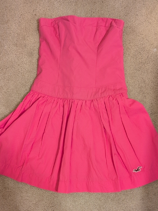 Hollister Dresses & Skirts - Hollister Bright Pink Smocked Strapless Top